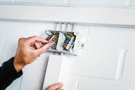 Abox 025/2-L/W NEW Krabice na om. prázdná dvojitá IP66 bílá 152x87x52mm 8