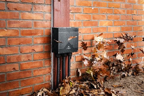 Abox PRO 350-352/SW NEW Krabice na om. se svorkovnicí 1x5x35mm2 IP66/IP67/IP69 černá 252x252x120mm 2