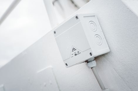 Abox PRO 060-62 NEW Krabice na om. se svorkovnicí 1x5x6mm2 IP66/IP67/IP69 šedá 127x127x75mm 4