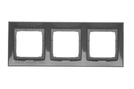 DRK3/48 Rámeček 3-násobný Simon 54 Premium, pro sadrokartónové krabičky, IP20 / IP44 2