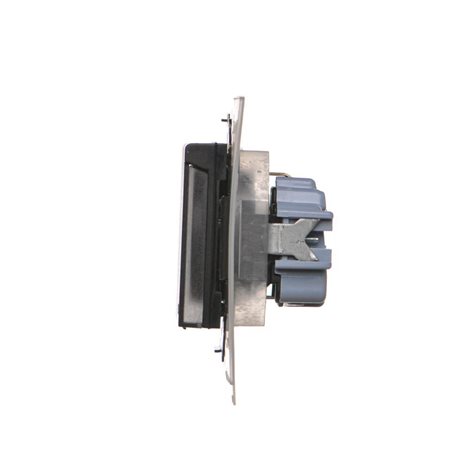 TGSZ1BCZ.01/149A Zásuvka silová 1 násobná typ F (přístroj s krytem), IP44 16 A / 250 V černá matná 2