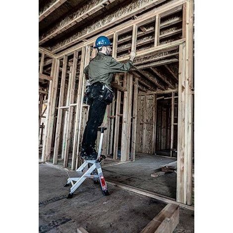 11902EN Jumbo Step 2 - velice lehké, bezpečné a pohodlné skládací schůdky pro náročné používání 2