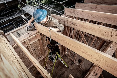 15368EN Mightylite 8 - velice lehký a stabilní schůdkový žebřík z nevodivého sklolaminátu Fiberglass 11