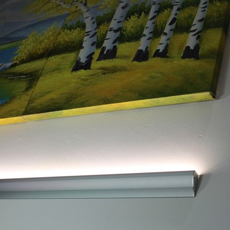 ML-761.063.02.2 Nástěnný hliníkový profil NT, 18x41 mm, včetně matného difuzoru, 2 m 11