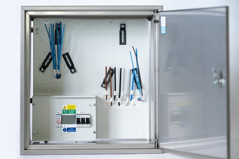 Rozvaděč elektroměrový RE11/Z_N63A nerez broušený bez hl. jističe UNI-FV 2025 ČEZ+EGD vyp. 63A 6