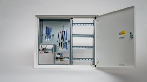 Rozvaděč elektroměrový EMR 2 + 36P bez hl.jističe + 36M podr. část vpravo uni-FV 2025 ČEZ+EGD v. 63A 6