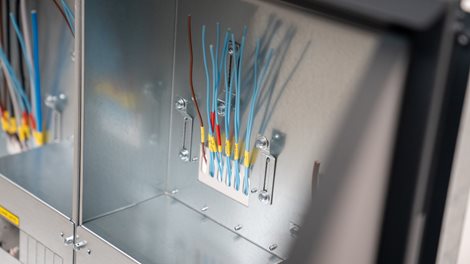 Rozvaděč elektroměrový EMR 2/2 ANTRACIT bez hlavního jističe uni-FV 2025 ČEZ+EGD vyp. 63A 1x hl.přív 10