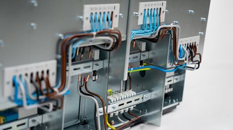 Rozvaděč elektroměrový EMR 2/2 ANTRACIT bez hlavního jističe uni-FV 2025 ČEZ+EGD vyp. 63A 1x hl.přív 15