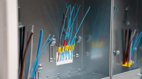 Rozvaděč elektroměrový EMR 2/2 bez hlavního jističe uni-FV 2025 ČEZ+EGD vyp. 63A 2x hl.přívod 10
