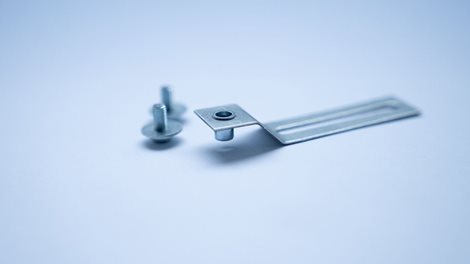 Držák elektroměru, elektroměrová příchytka se závitem M5, Pozink 8