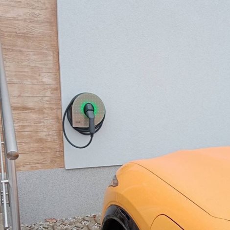 Wallbox e:car WALL single kabel SMART 11kW (White, Stand.délka 5m) 5